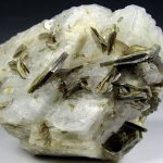 Mineral albite